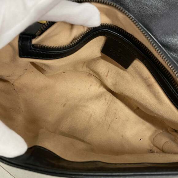 GUCCI Black Leather GG Marmont Shoulder Bag - Picture 4 of 16
